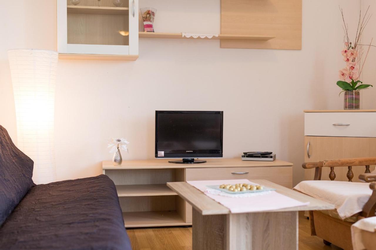 Rasopasno Apartment With Terrace And Private Parking מראה חיצוני תמונה